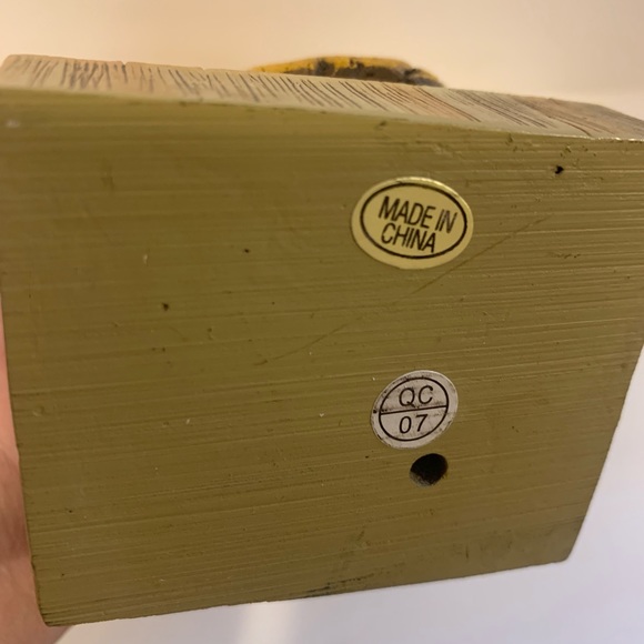 Avalon Gallery Designed Exclusively for Milagros Joy to the World Cross Plaque - Picture 4 of 13